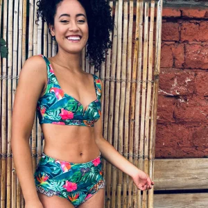 conjunto jungla top clan + pantaleta vuelitos